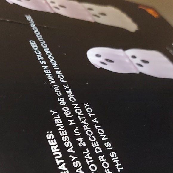 Halloween Pink and White Stacking Ghosts Home Decor - Picture 7 of 7